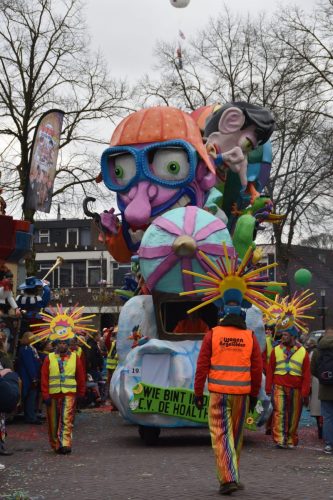 Beetje lachen mag - C.V. de Hoalthakkers