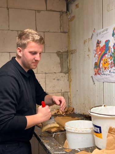 Elke gaatje moet gevuld worden - C.V. de Hoalthakkers